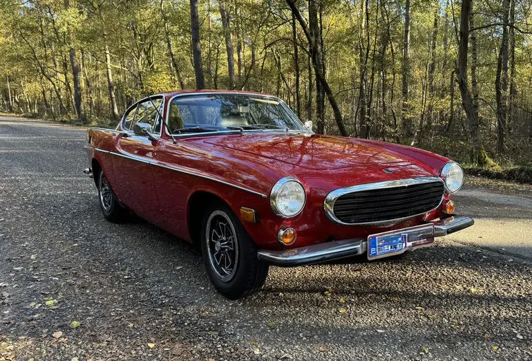 Volvo-P1800E-1970-v31526x-001-e1763022769657